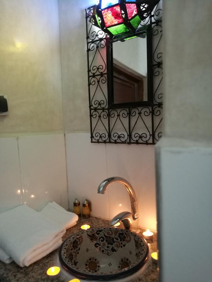 Hotel Restaurant Dar Al Madina Tinghir Exterior photo